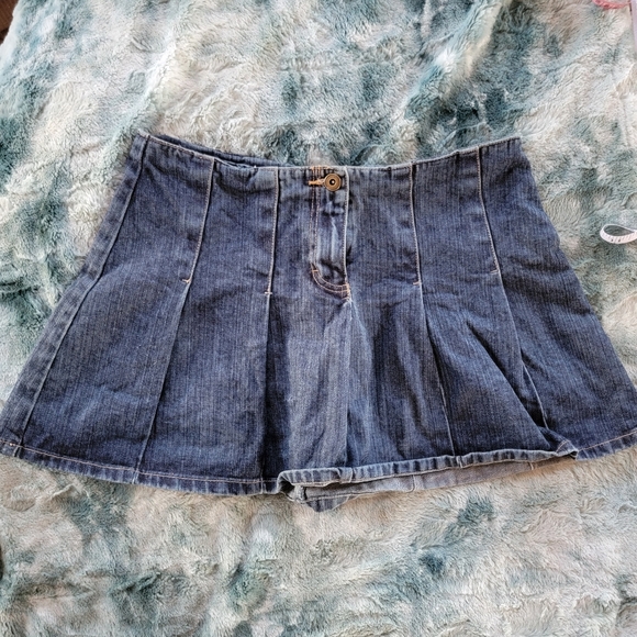 Check it...Y2k Vintage Denim Micro Mini - Picture 3 of 7